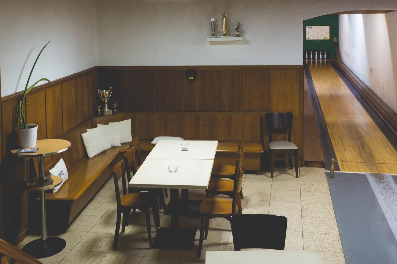 Bischoffs Hotel Bad Urach Εξωτερικό φωτογραφία